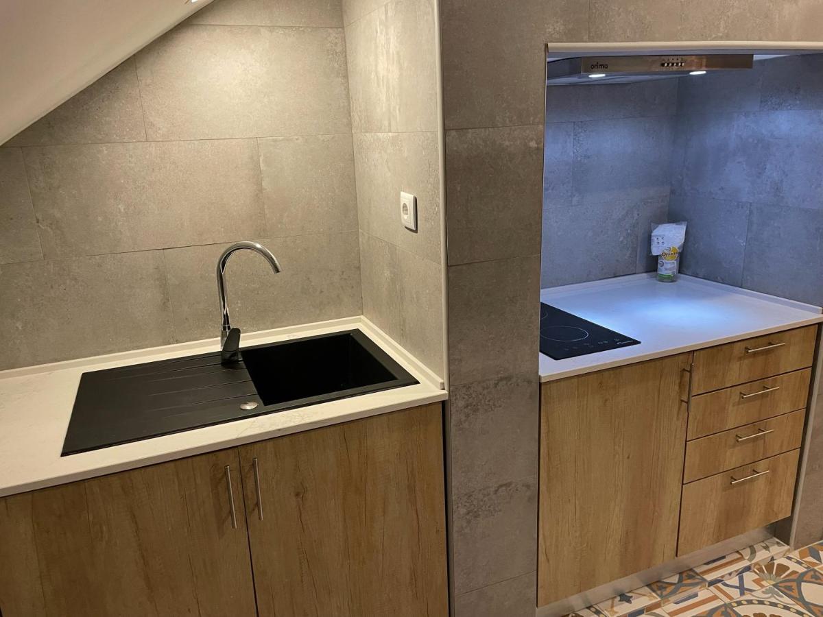 Salero Guest House Loures Esterno foto